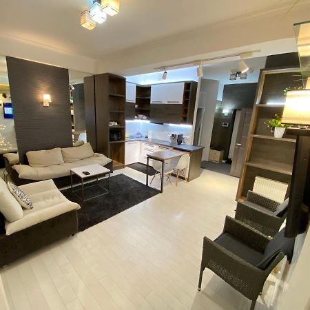 New Double Room Luxury Apartment In The Center Kişinev Dış mekan fotoğraf