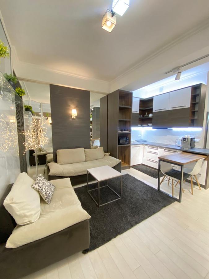 New Double Room Luxury Apartment In The Center Kişinev Dış mekan fotoğraf